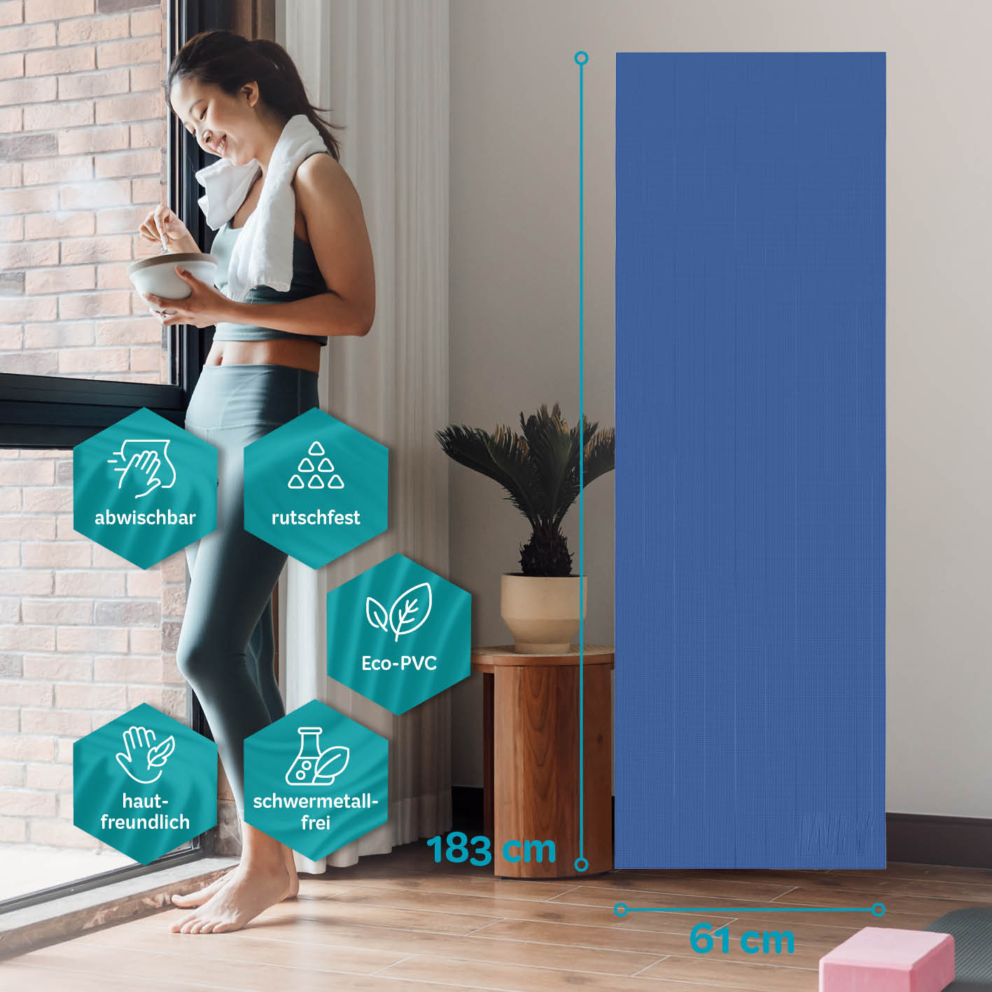 Yogamatte Kirana - 183 x 61 x 0,4 cm - Navyblau, weiche, rutschfeste ECO-PVC Trainingsmatte, hautfreundlich und pflegeleicht.