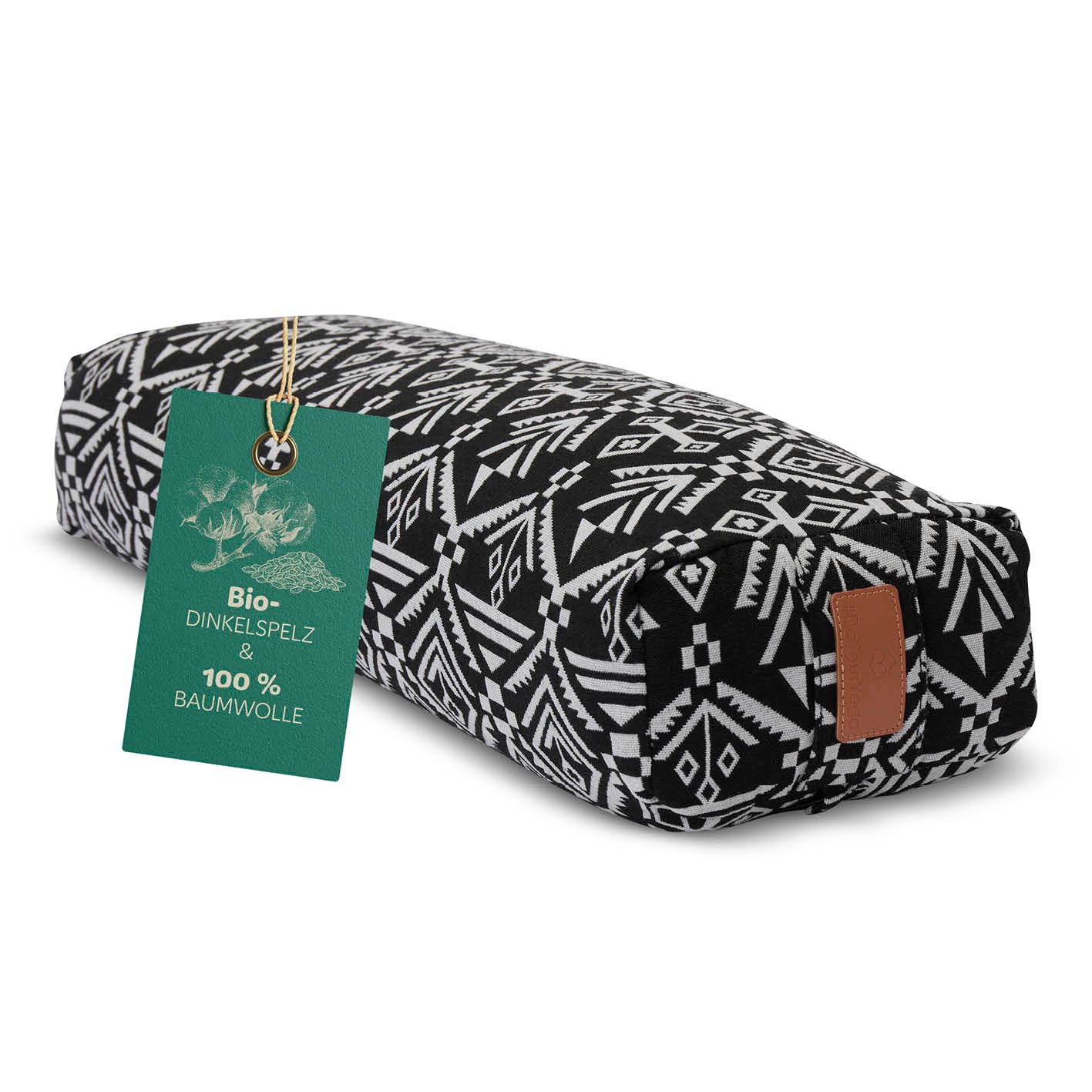 Yoga-Bolster Paravati - gefüllt mit Bio-Dinkelspelz, 67 x 22 x 13 cm, schwarzer Baumwollbezug mit weißem Musterdruck.