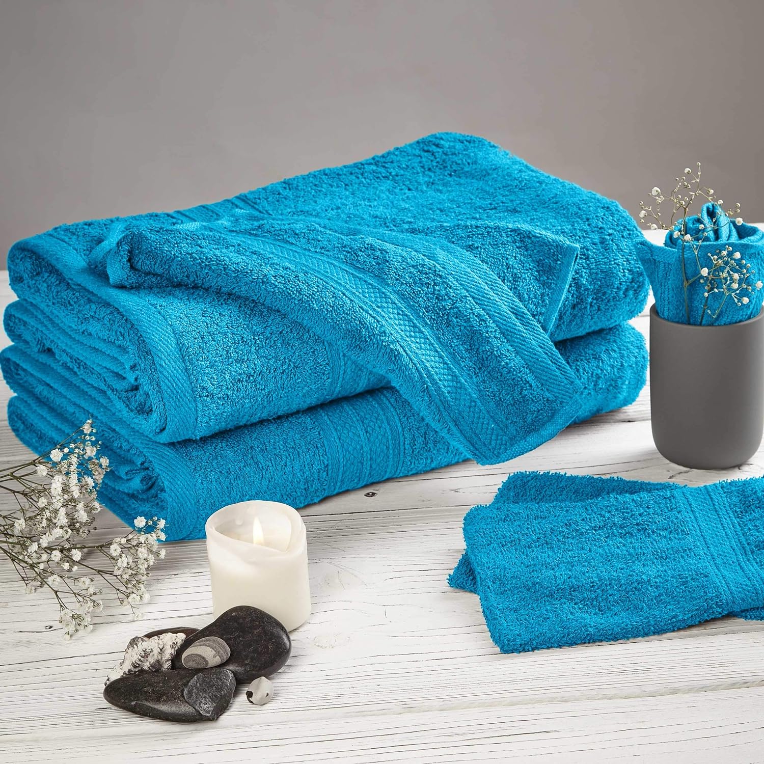 Premium Handtuch-Set - 2 Handtücher (50 x 100 cm) + 2 Badetücher (70 x 140 cm) - Türkis, weich und saugfähig aus 100 % Baumwolle.