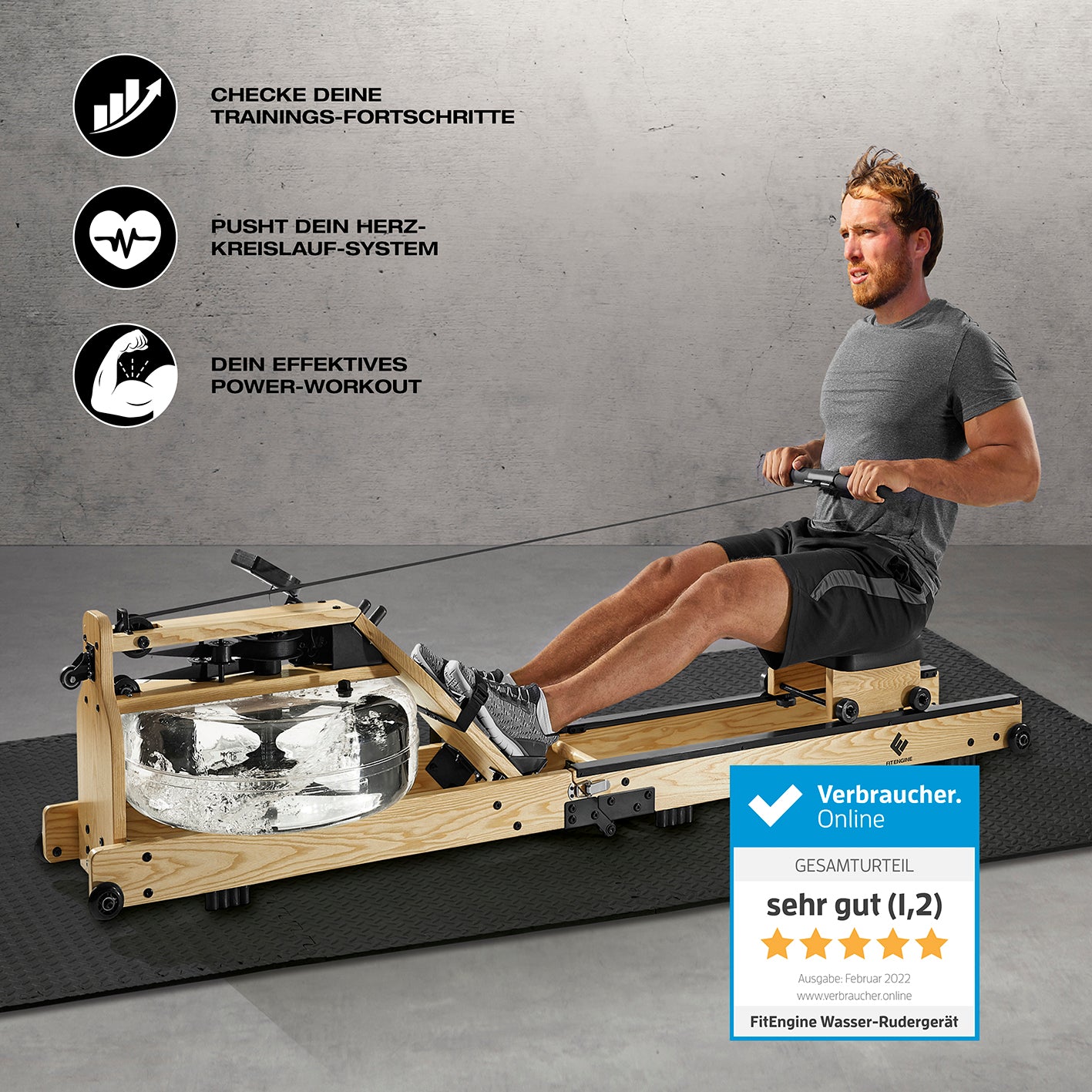 Mann trainiert auf Rudergerät klappbar - regulierbarer Wasserwiderstand für ganzkörper Workout mit Monitor und komfortabler Sitzhöhe.