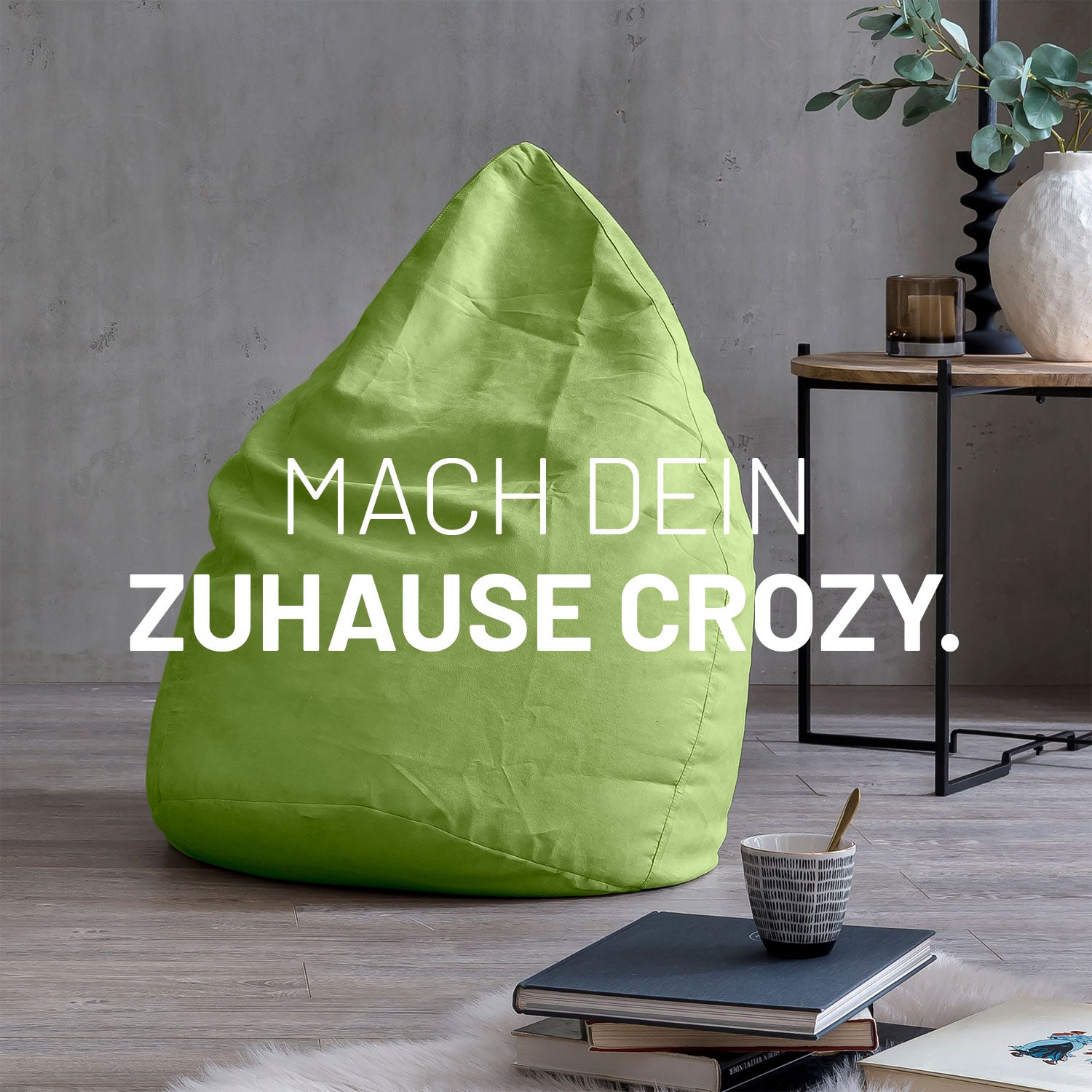 Luxury XL PLUS Sitzsack (220 L) in Grün, hochwertig, formanpassend, mit waschbarem Bezug und deutscher EPS Füllung, ideal für drinnen.