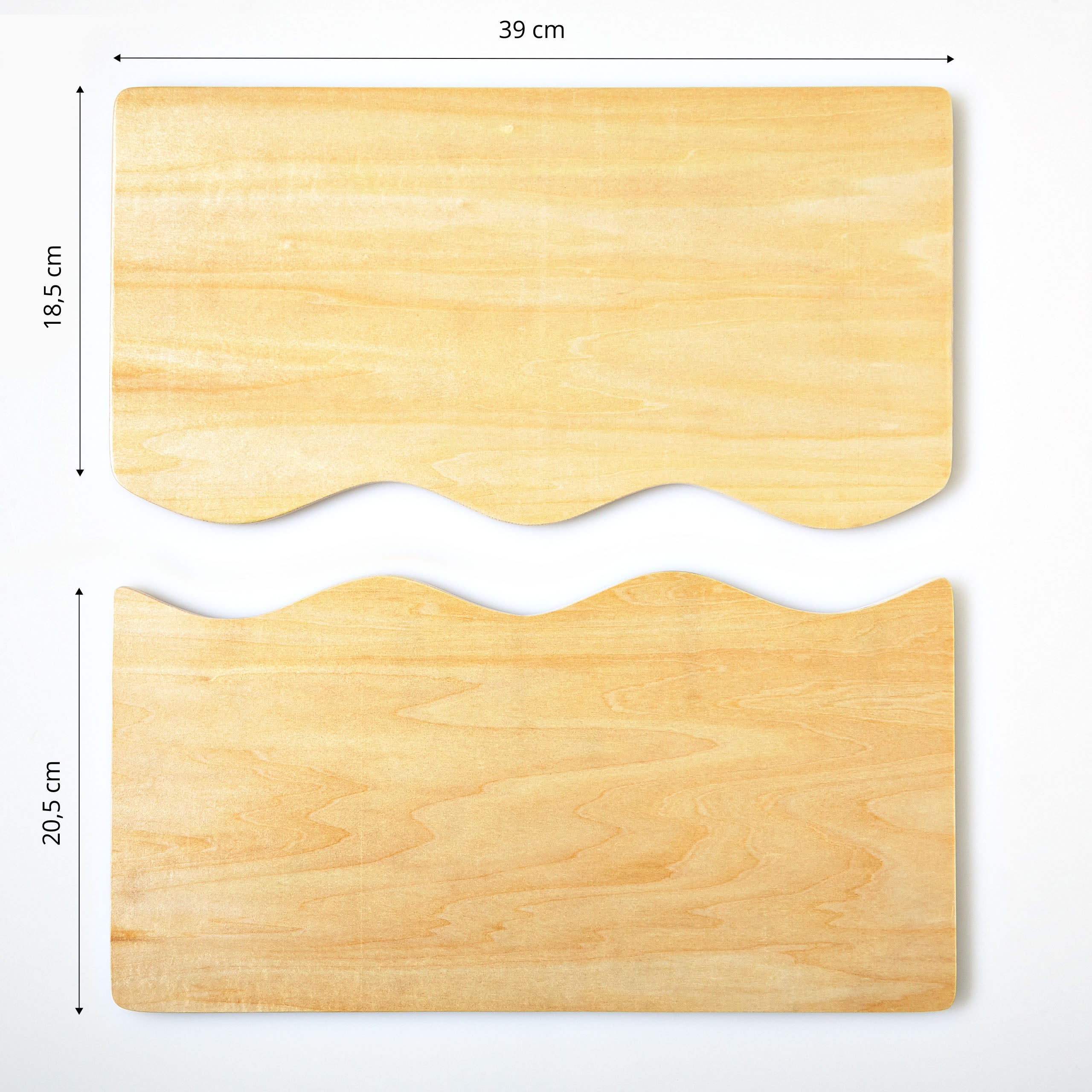 Familienaufstellung Familienbrett Systembrett Set aus Holz – zwei Holzplatten mit Wellenkante, 39x18,5 cm und 39x20,5 cm.