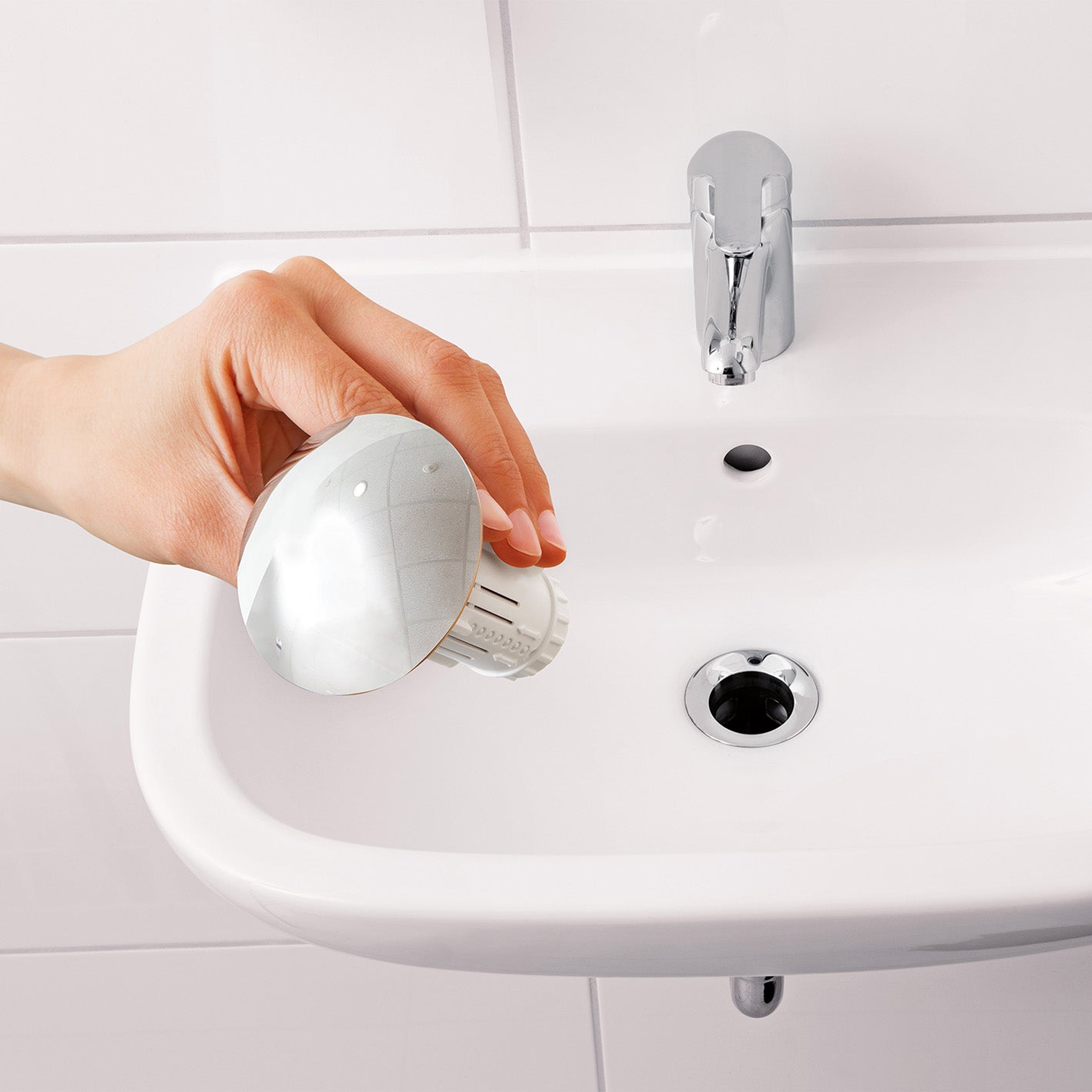 Abfluss-Fee Waschbecken - 1x Verschlussstopfen & 5x Duftstein Zitrone/Apfel, einfache Montage, verhindert Verstopfungen und Gerüche.