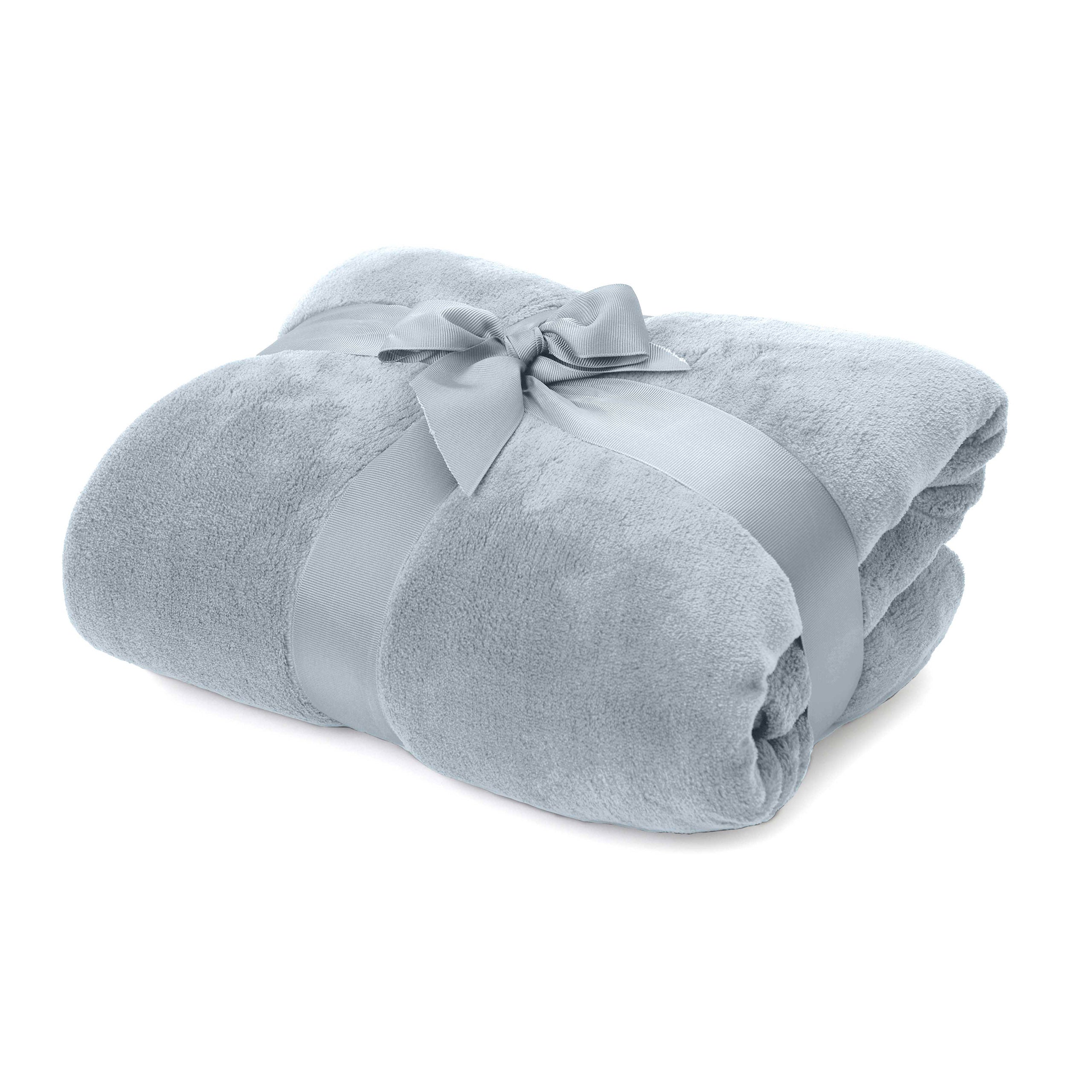 Kuscheldecke - 220x240 cm - Sofadecke & Tagesdecke - Hellblau aus weichem Coral-Fleece, perfekt für Sofa, Bett und Terrasse.