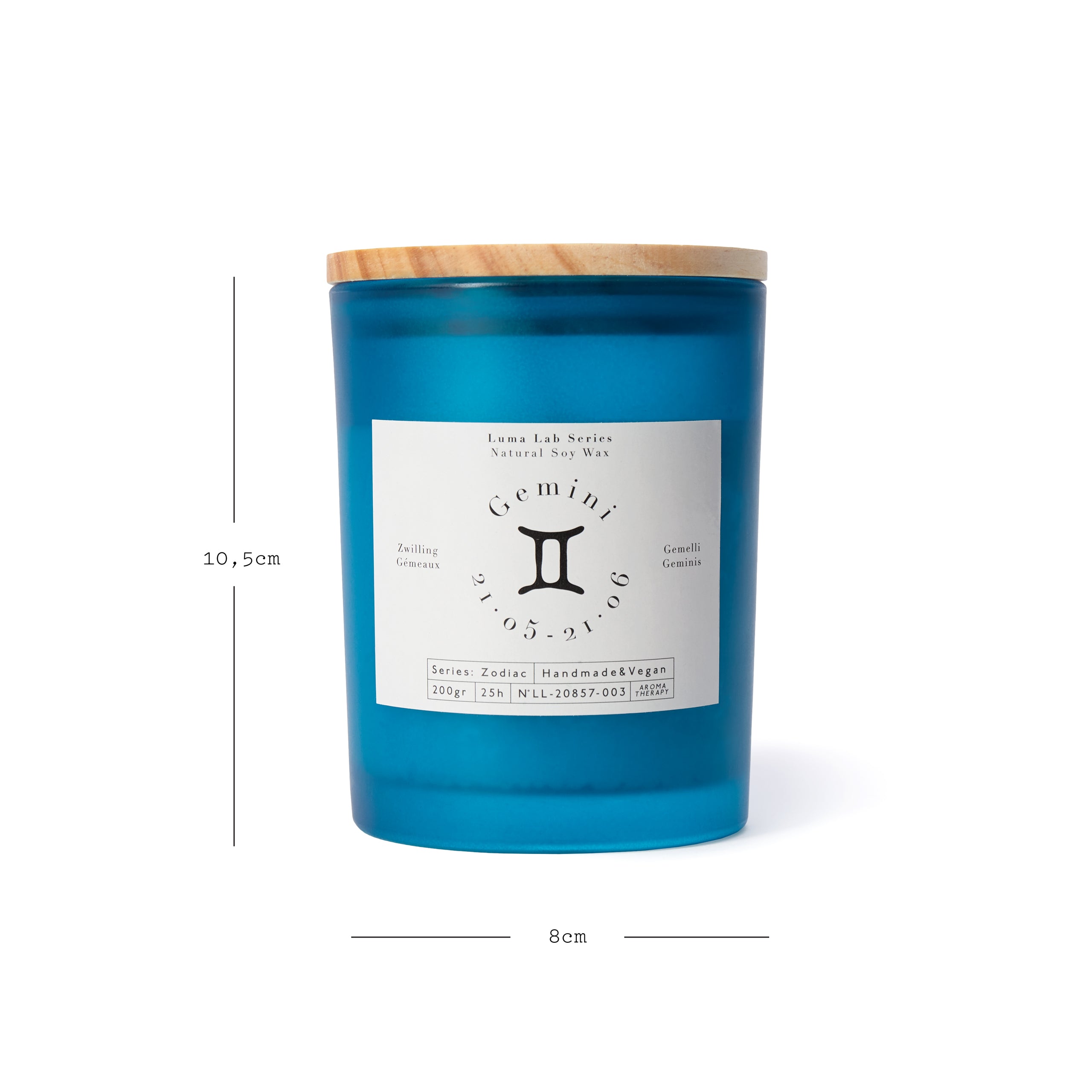 Duftkerze Sternzeichen "Zwillinge" im blauen Glas mit Zitrus- und Blumenaromen, 25 Stunden Brenndauer, handgegossen aus veganem Sojawachs.
