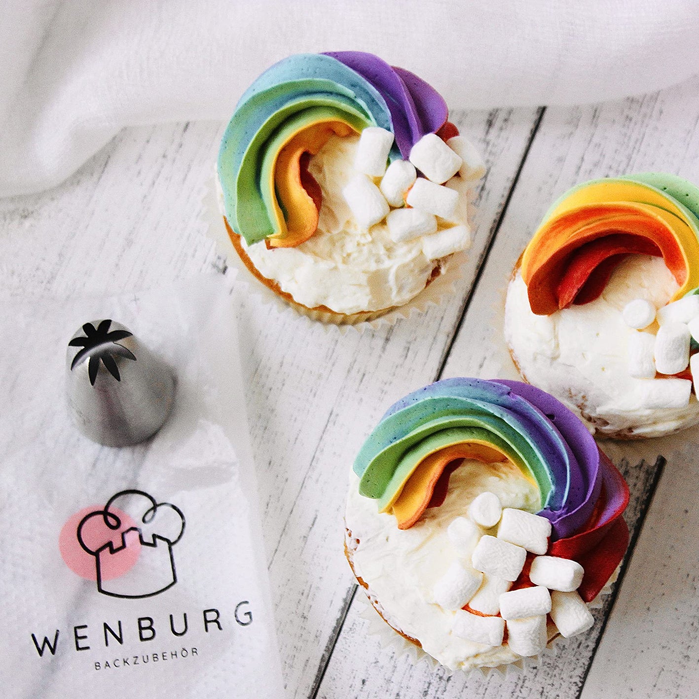Einwegspritzbeutel - 110-tlg. Set mit buntem Torten-Dekor, ideal zum Verzieren von Cupcakes und Kuchen, kompatibel mit Wenburg Spritztüllen.