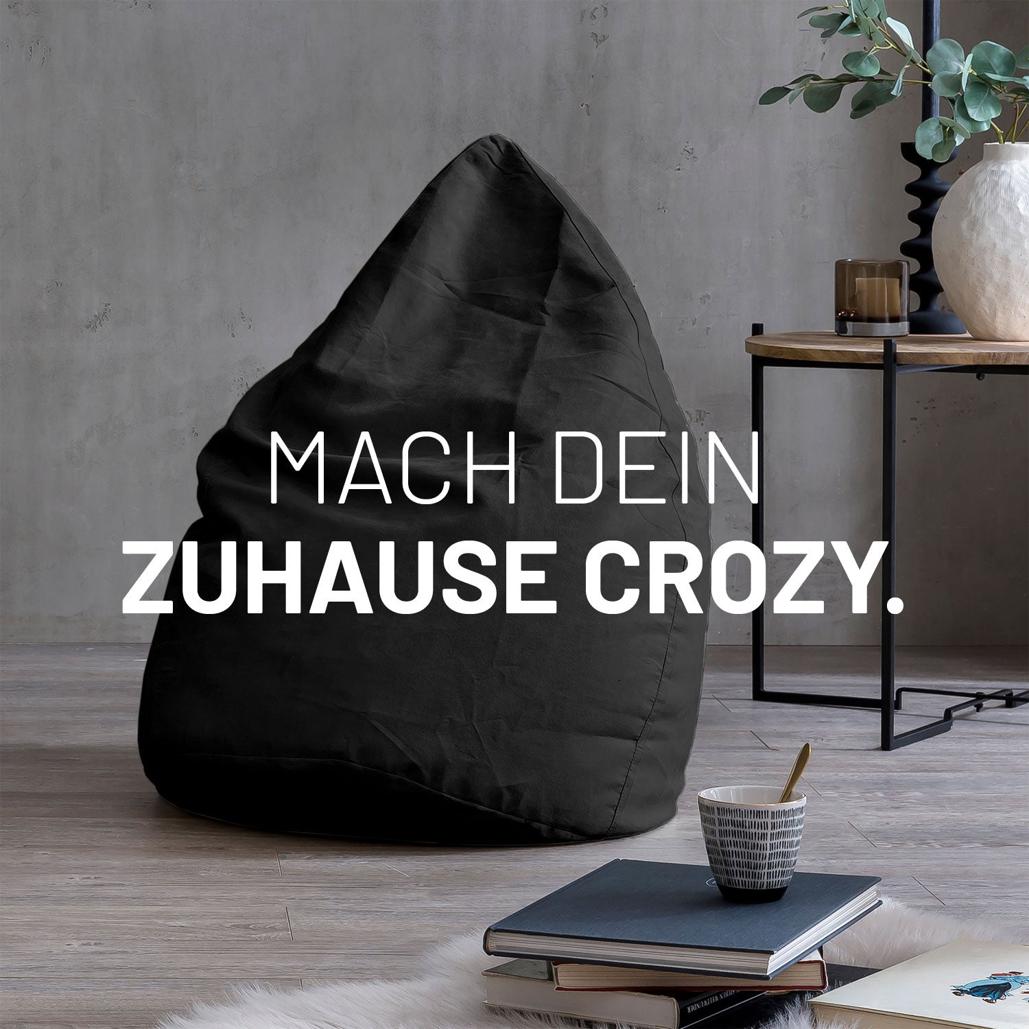 Luxury XL PLUS Sitzsack (220 L) in Schwarz, ergonomisch, mit hochwertiger EPS-Füllung für gemütliches Sitzen indoor.