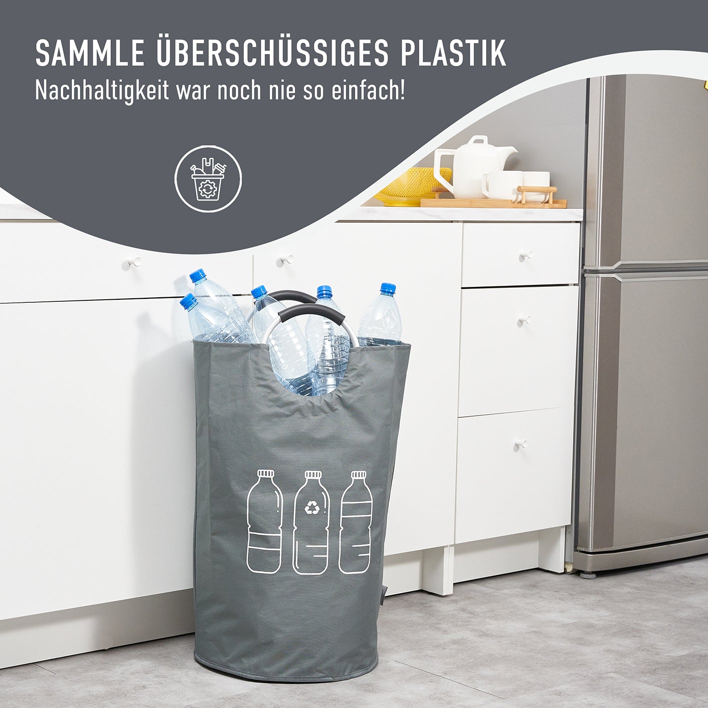 Faltbarer Pfandflaschen Sammelbehälter - Grau, 82 Liter, wasserabweisend, faltbar, mit zwei robusten Henkeln, ideal für Flaschen und Pfanddosen.