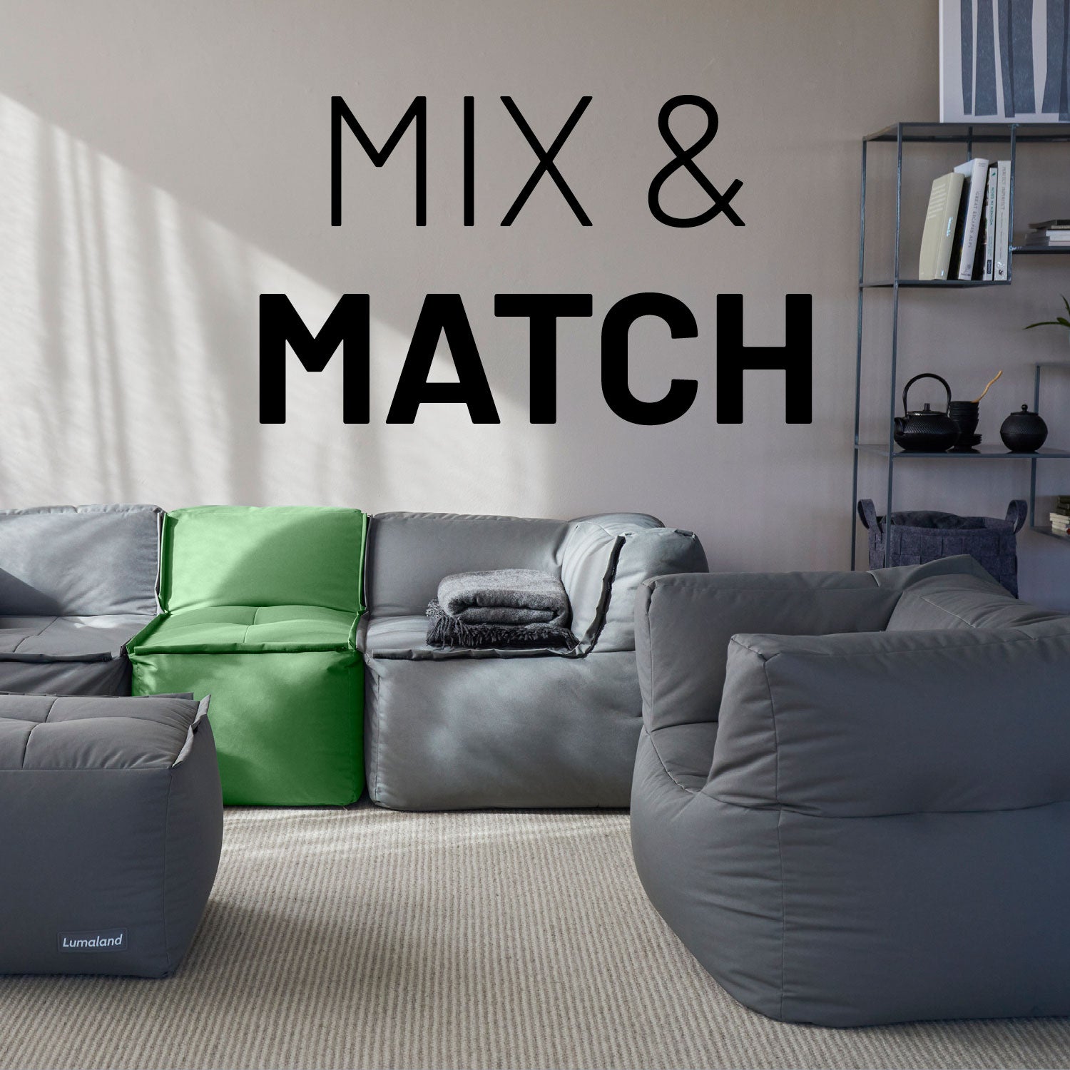 Sitzsack-Sofa Sessel (400 L) - Modulares System - indoor & outdoor - Pastell Grün als kombinierbares Möbelstück in modernem Wohnzimmer.