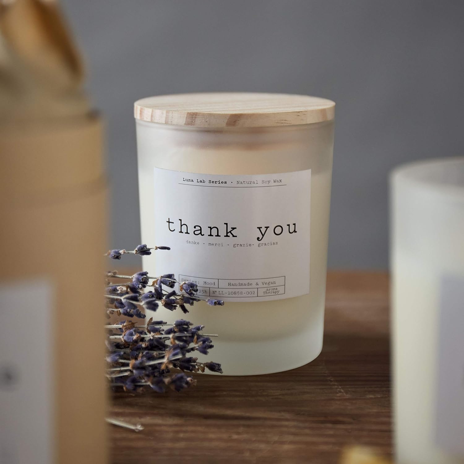 Duftkerze Mood "Good Luck" im Glas mit nachhaltigem Sojawachs, 25 Stunden Brenndauer und edlem Duft für gemütliche Momente.