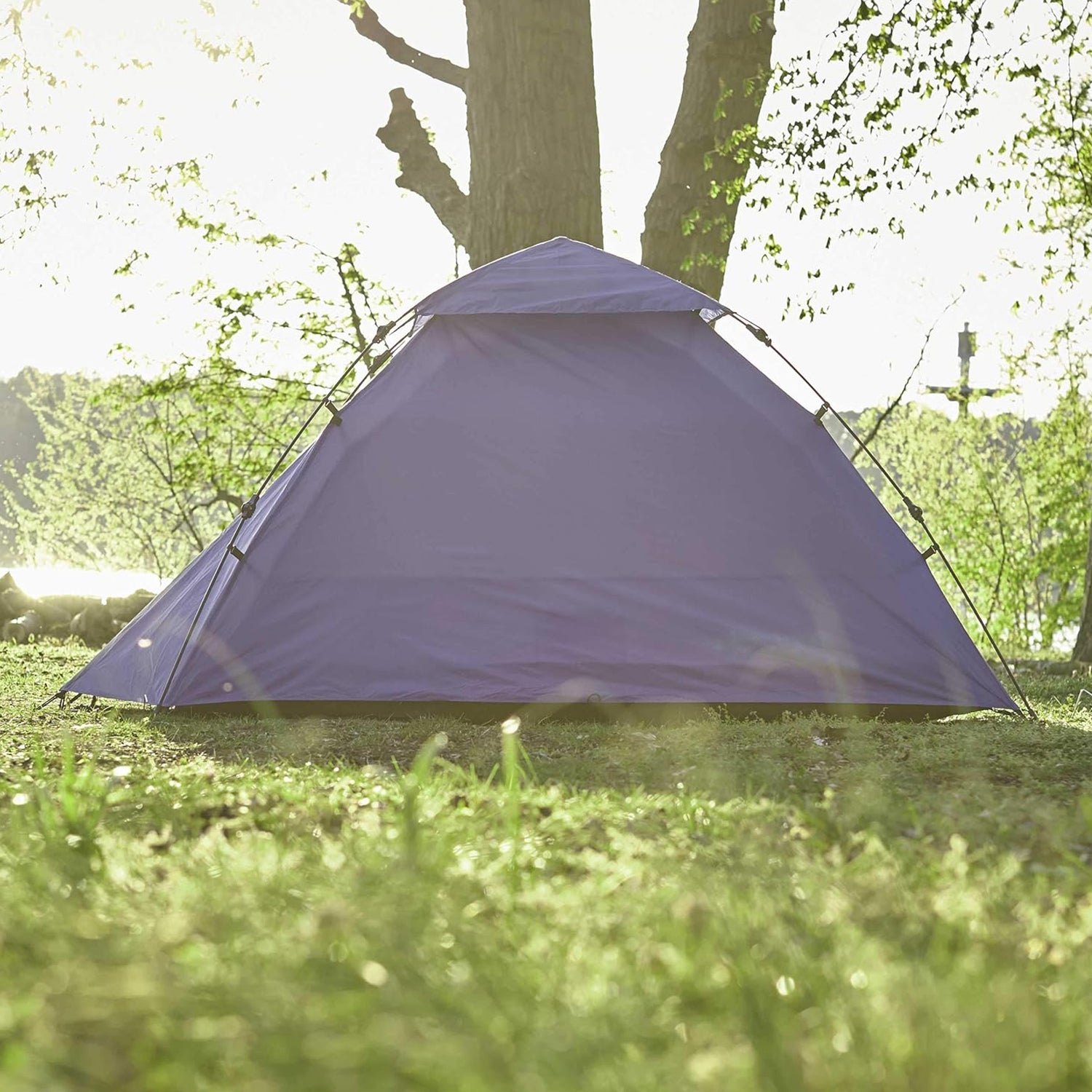 Pop Up Familienzelt Wurfzelt 3 Personen Zelt in Blau mit schnellem Aufbau, wetterfest und ideal fürs Camping.