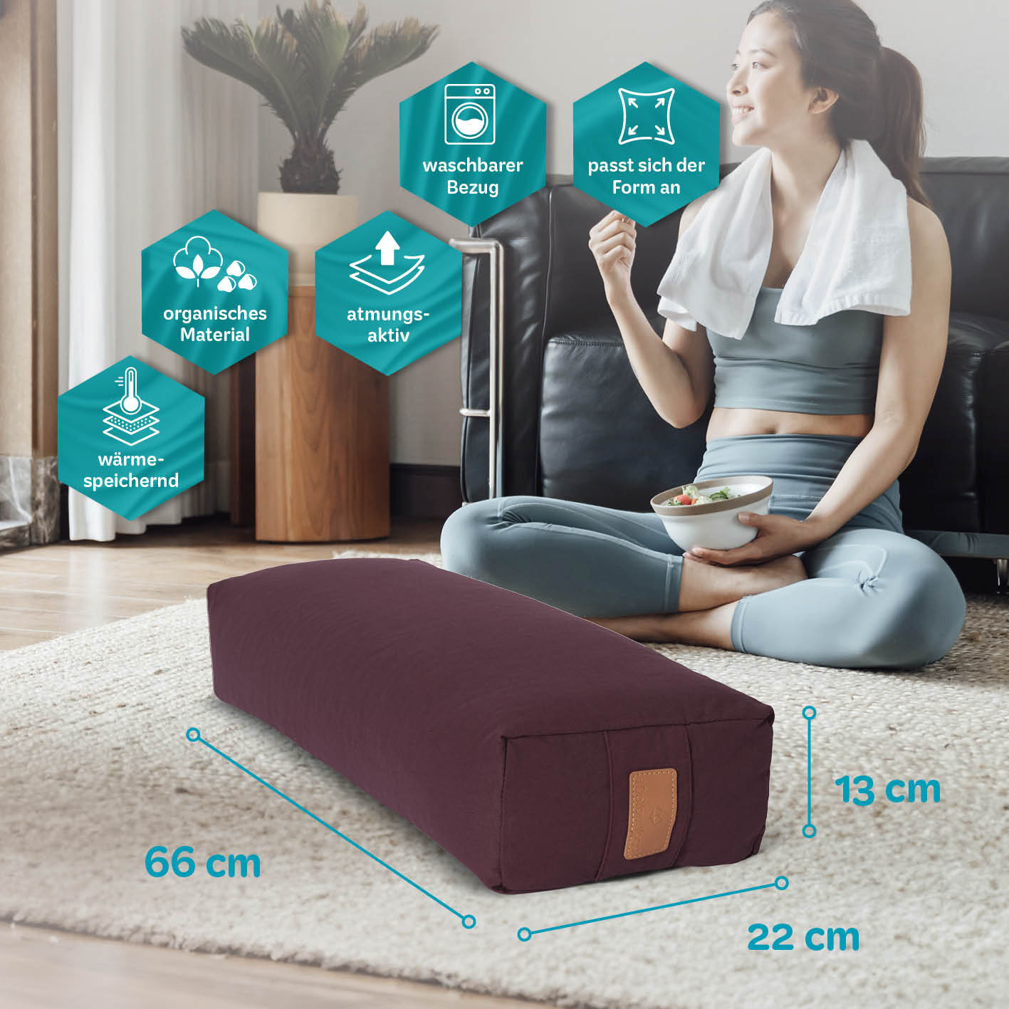 Yoga-Bolster Paravati 67x22x13 cm Bordeaux, gefüllt mit Bio-Dinkelspelz, waschbarer Bezug, anpassbar, wärmespeichernd, atmungsaktiv.