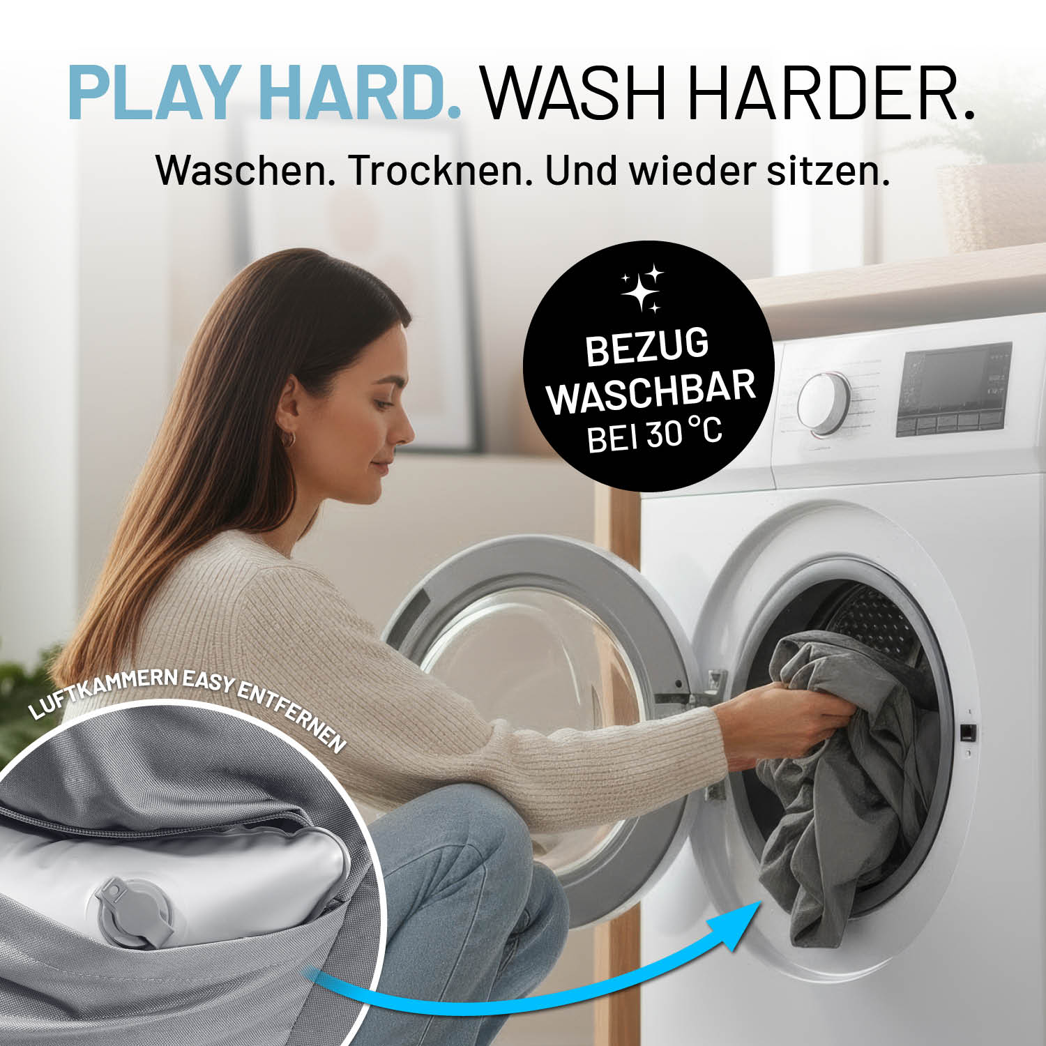 Frau lädt Bezug des CrozyAir Luftsessel - 87 x 95 x 80/35 cm - Grau in Waschmaschine, Bezug bei 30°C waschbar.
