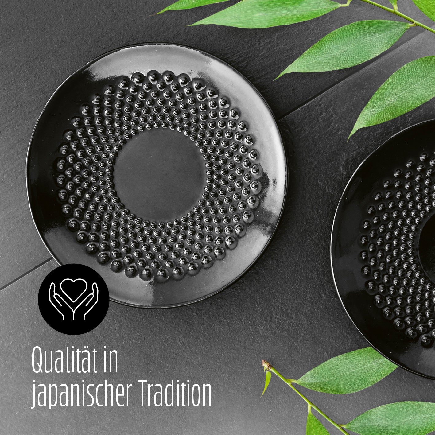 Dessertteller Set aus Gusseisen 2-teilig - Servierteller Ø15 cm in hochwertiger, japanischer Tradition und langlebigem Design.