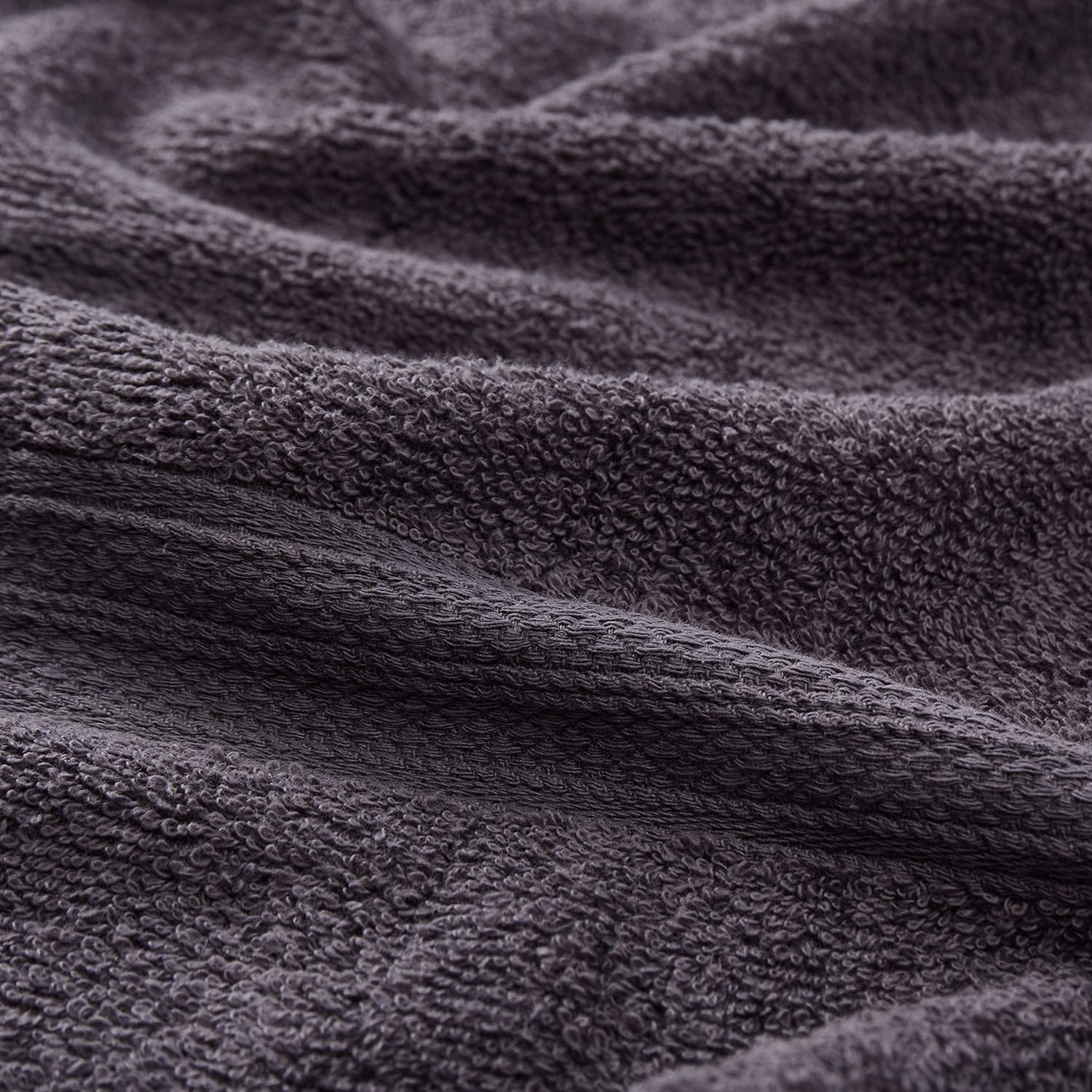 Premium Handtücher 4er-Set - 2 Handtücher 50 x 100 cm + 2 Badetücher 70 x 140 cm - Grau aus saugfähigem 100% Baumwollfrottee.