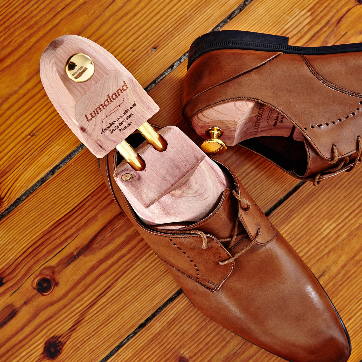 Schuhspanner unisex - Zedernholz - Größe 38/39 sorgt für perfekte Formerhaltung und schützt Lederschuhe vor Feuchtigkeit.