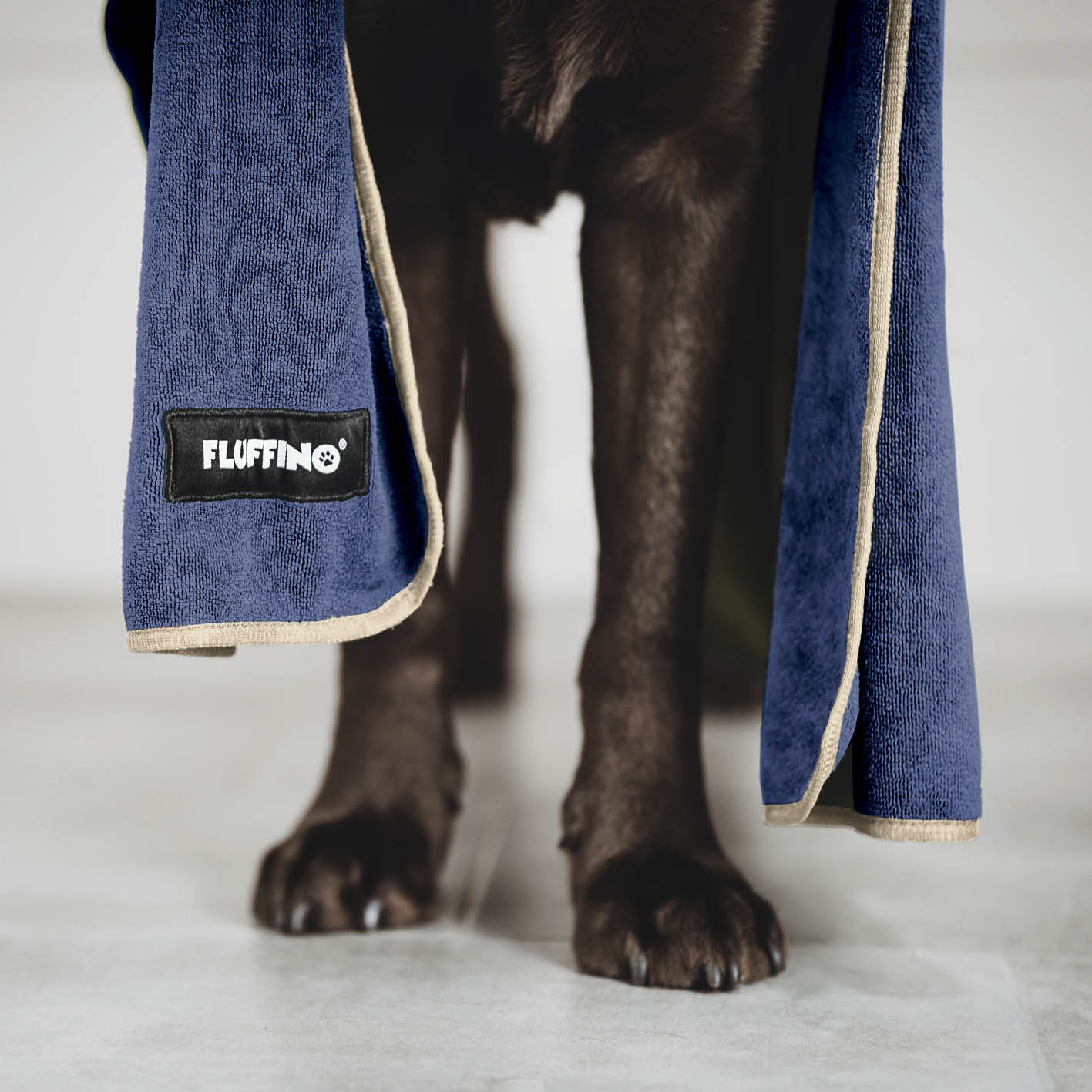 Hundehandtuch Mikrofaser – 4er-Pack - Beige & Blau, saugfähig, schnelltrocknend, weich, praktisch für kleine und mittelgroße Hunde.