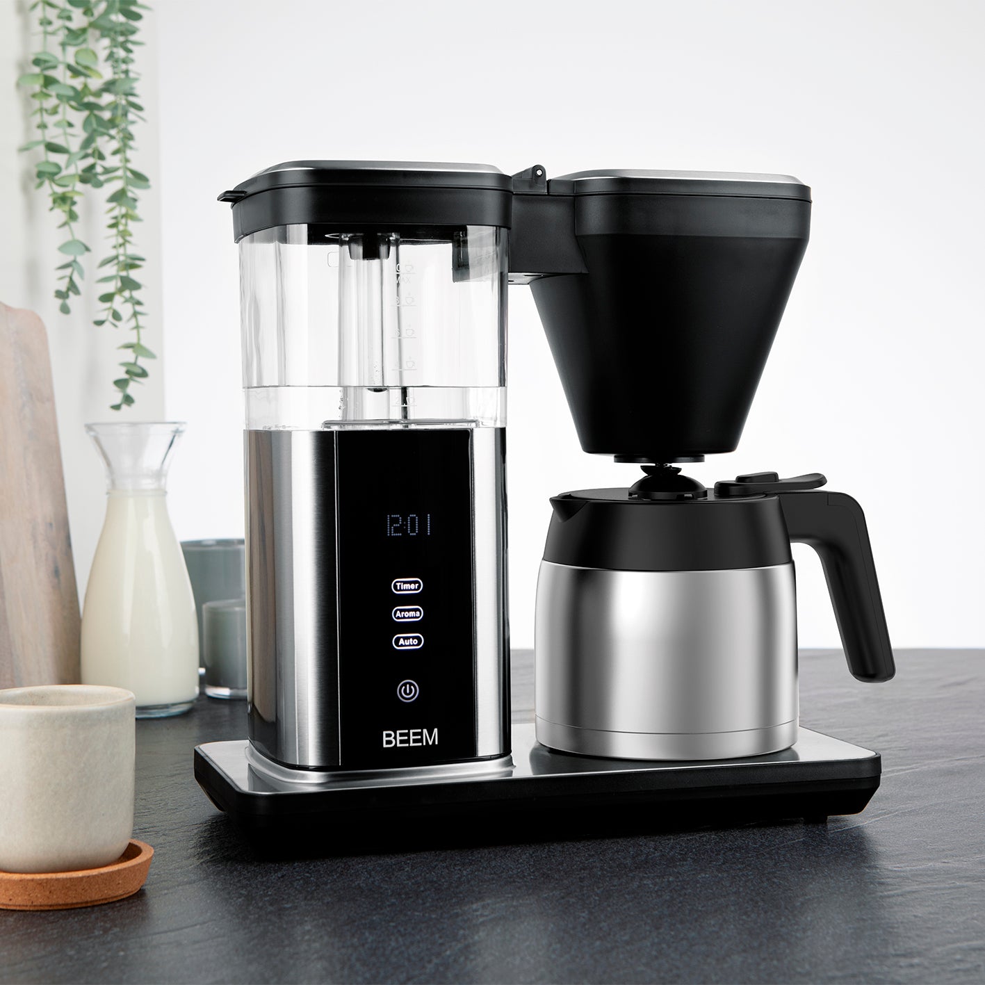 DIRECT-BREW Filterkaffeemaschine - Thermo mit digitalem Display, 24-H-Timer und 1,25 l Thermokanne für bis zu 10 Tassen Kaffee.