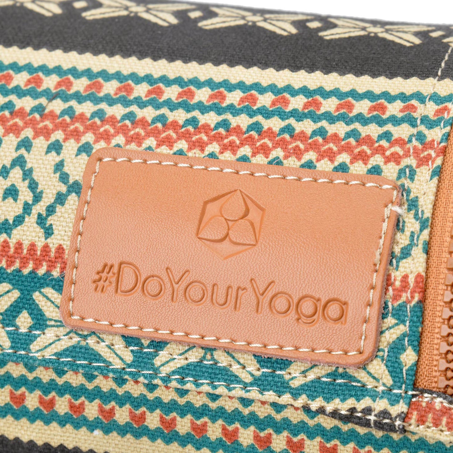 Yogatasche Sunita aus hochwertigem Canvas (Segeltuch) - 180 x 60 - Muster 3 mit Detailansicht des Logos und Musters