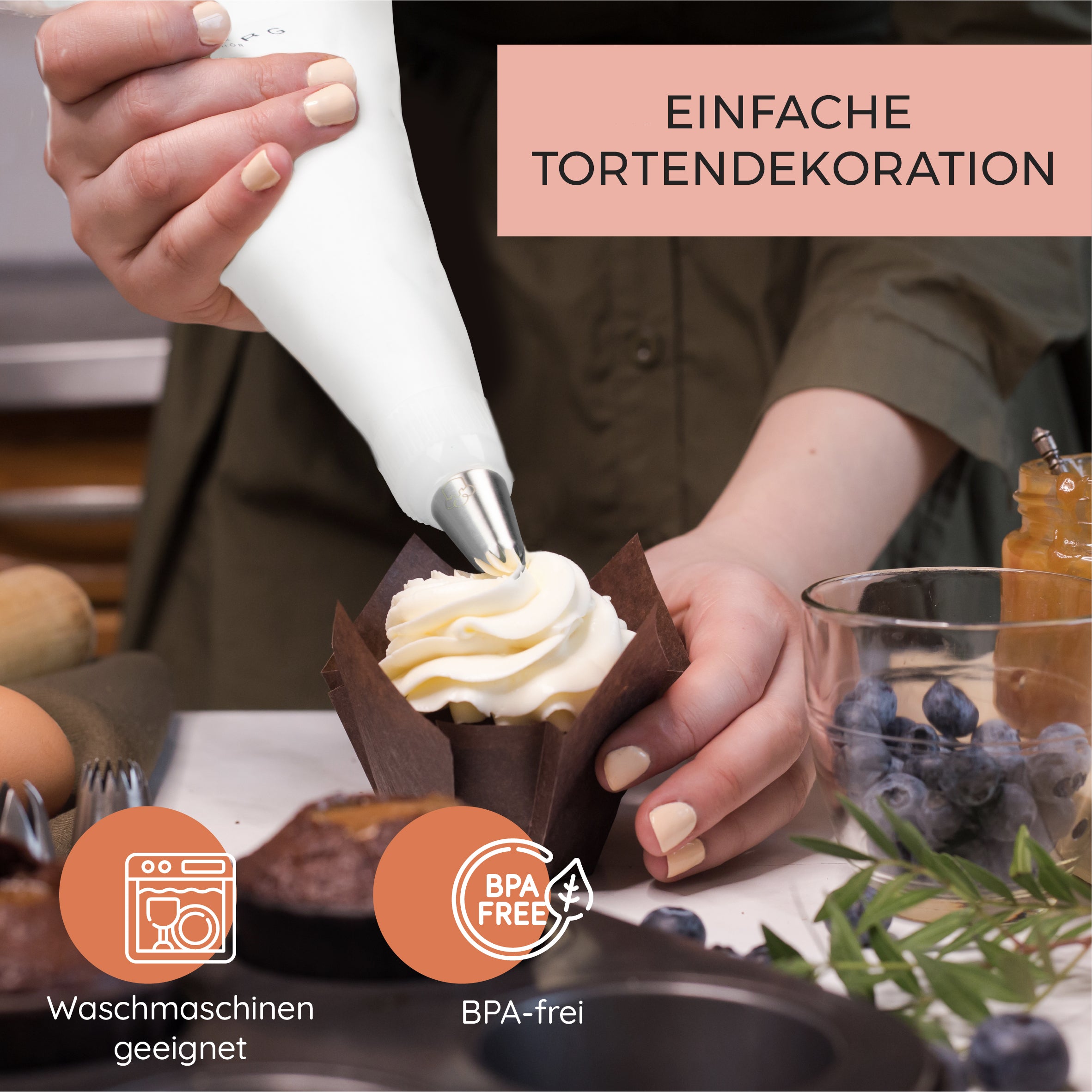 Spritzbeutel mit Tüllen - 12-tlg. Set mit wiederverwendbarem Spritzbeutel und Edelstahltüllen für einfache Tortendekoration.