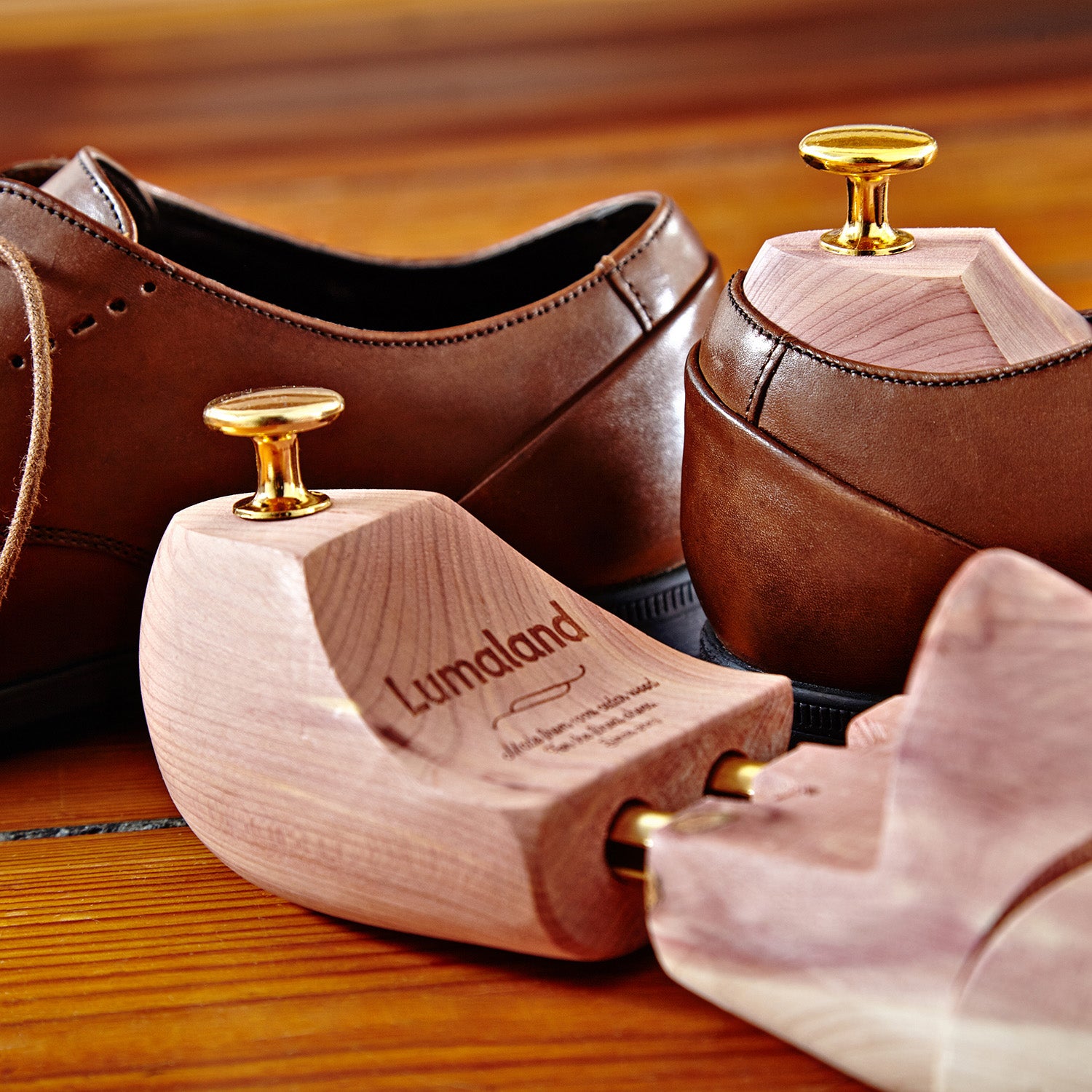 Schuhspanner für Damen und Herren - Größe 40/41 aus Zedernholz glätten Gehfalten und erhalten Form ohne Geruchsbildung.