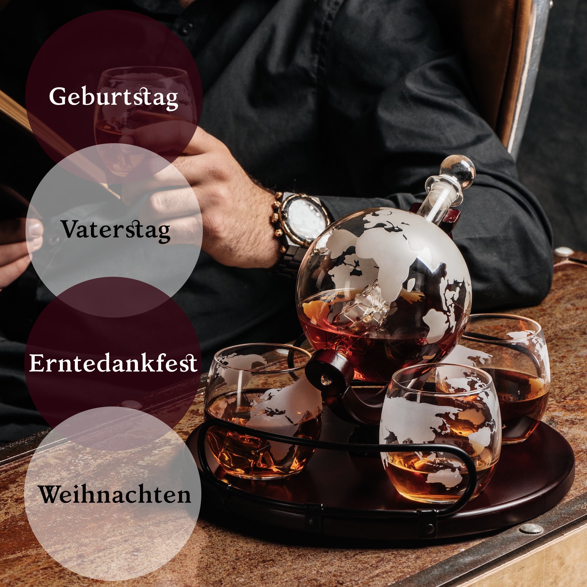 8-in-1-Whisky-Dekanter-Seta –  4 Gläser mit Globus-Dekanter, Holzständer und Gravurgläsern, perfekt als Geschenk für Genießer.