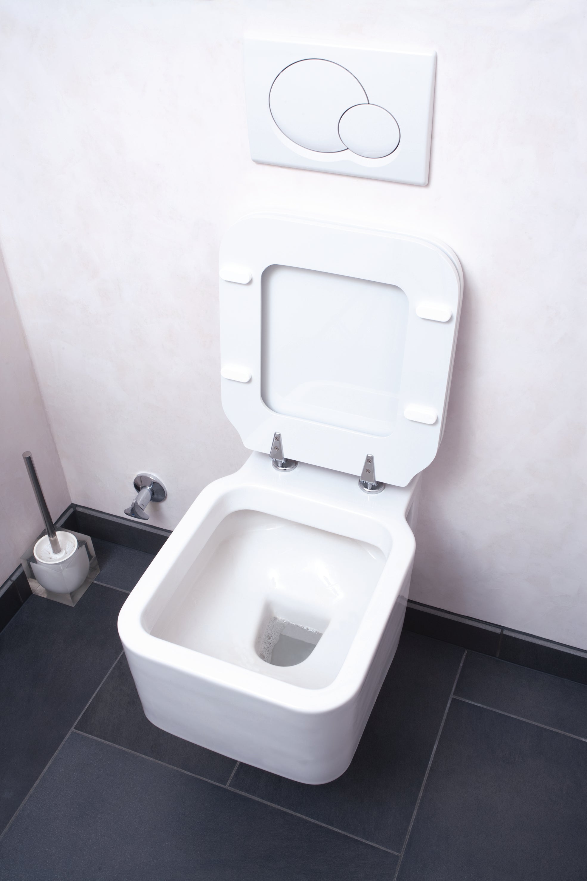 WC Intensiv-Schaum reinigt kraftvoll Toiletten bis unter den Rand mit selbstreinigendem Wasseraktiv-Schaum, 1,5kg Pulver.